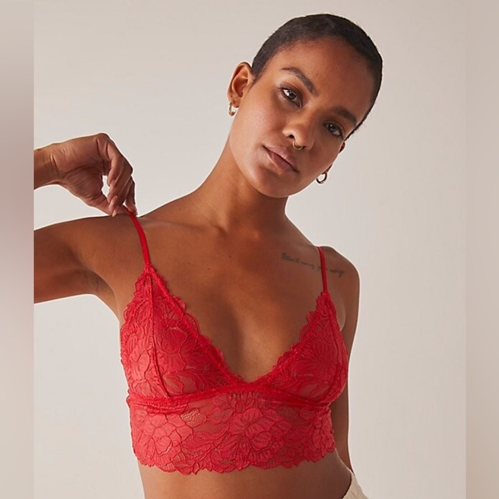 NWOT Free People Everyday Lace Longline Bralette in Red Poinsettia